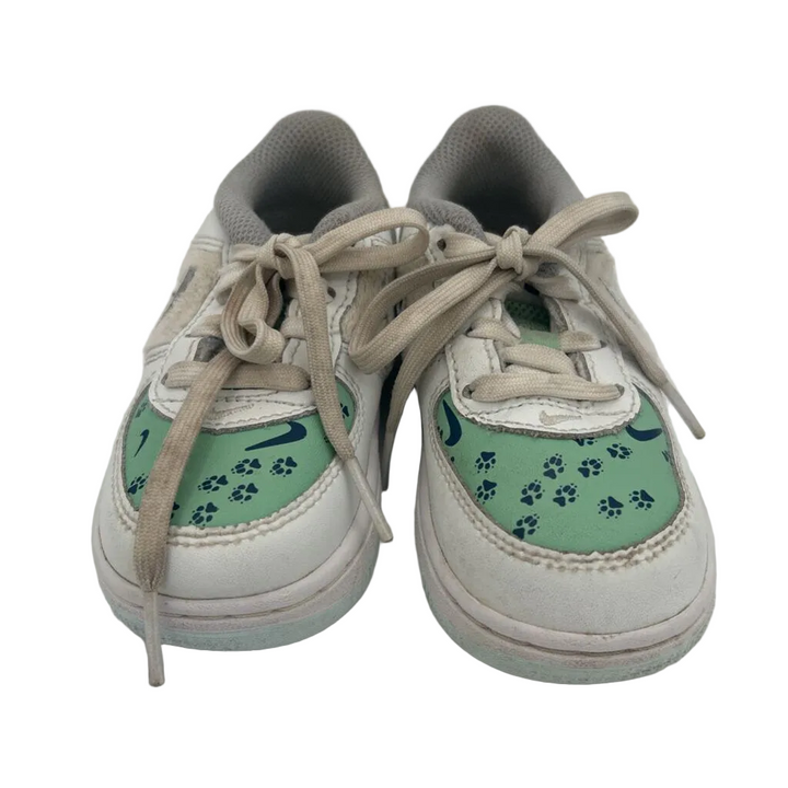 Lace Up Sneakers/Paw Prints
