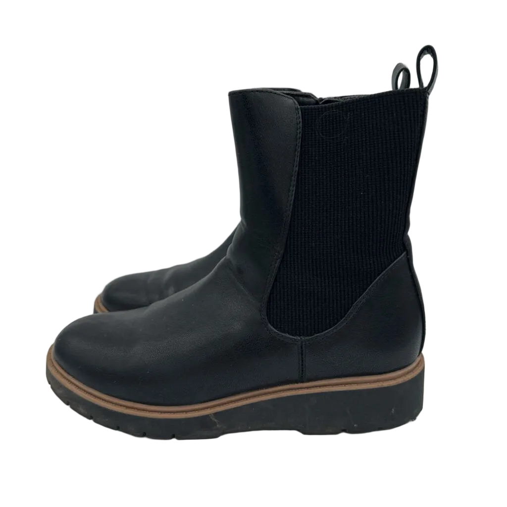 Zip Up Boots