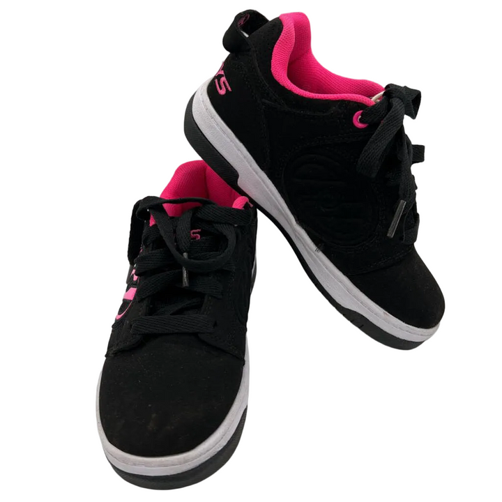 Skate Sneakers/Lace Up