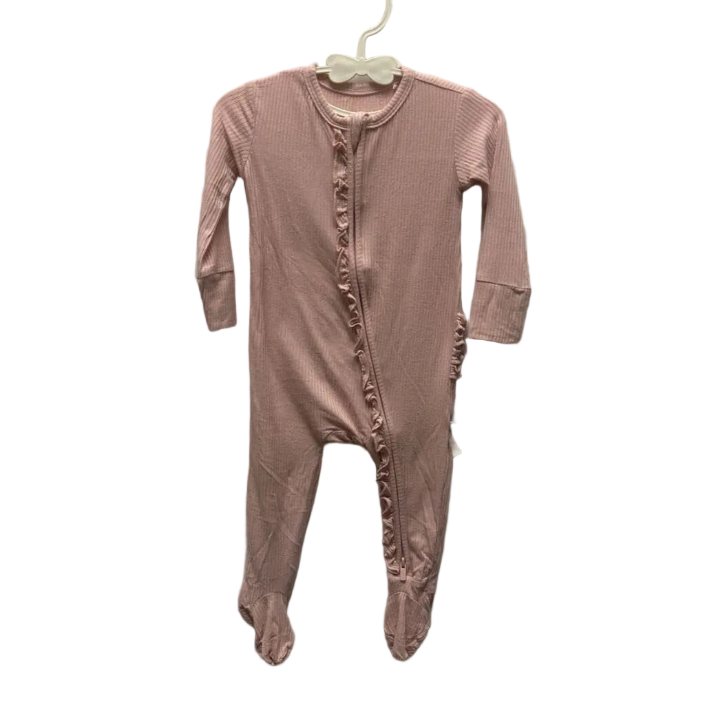 Footed Zip Up Onesie//Ribbed