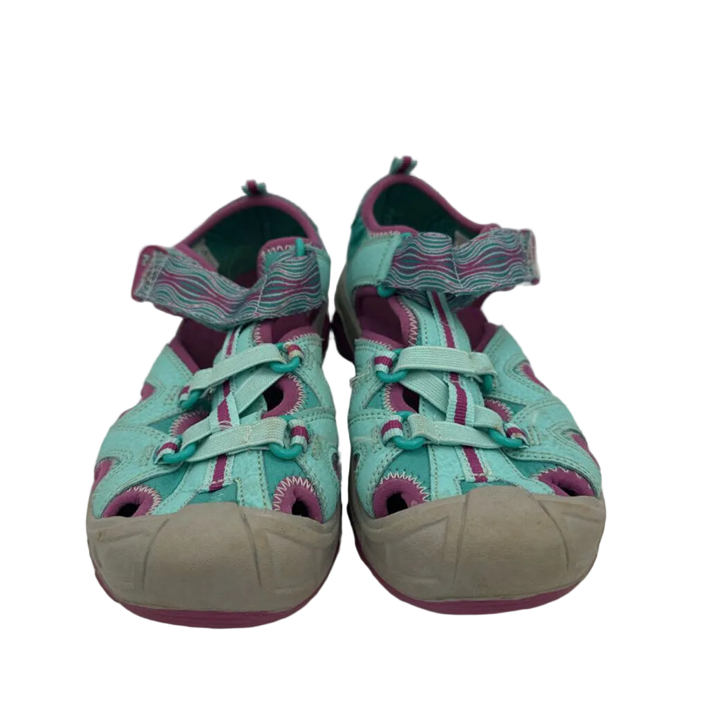 Water Sandals/Velcro
