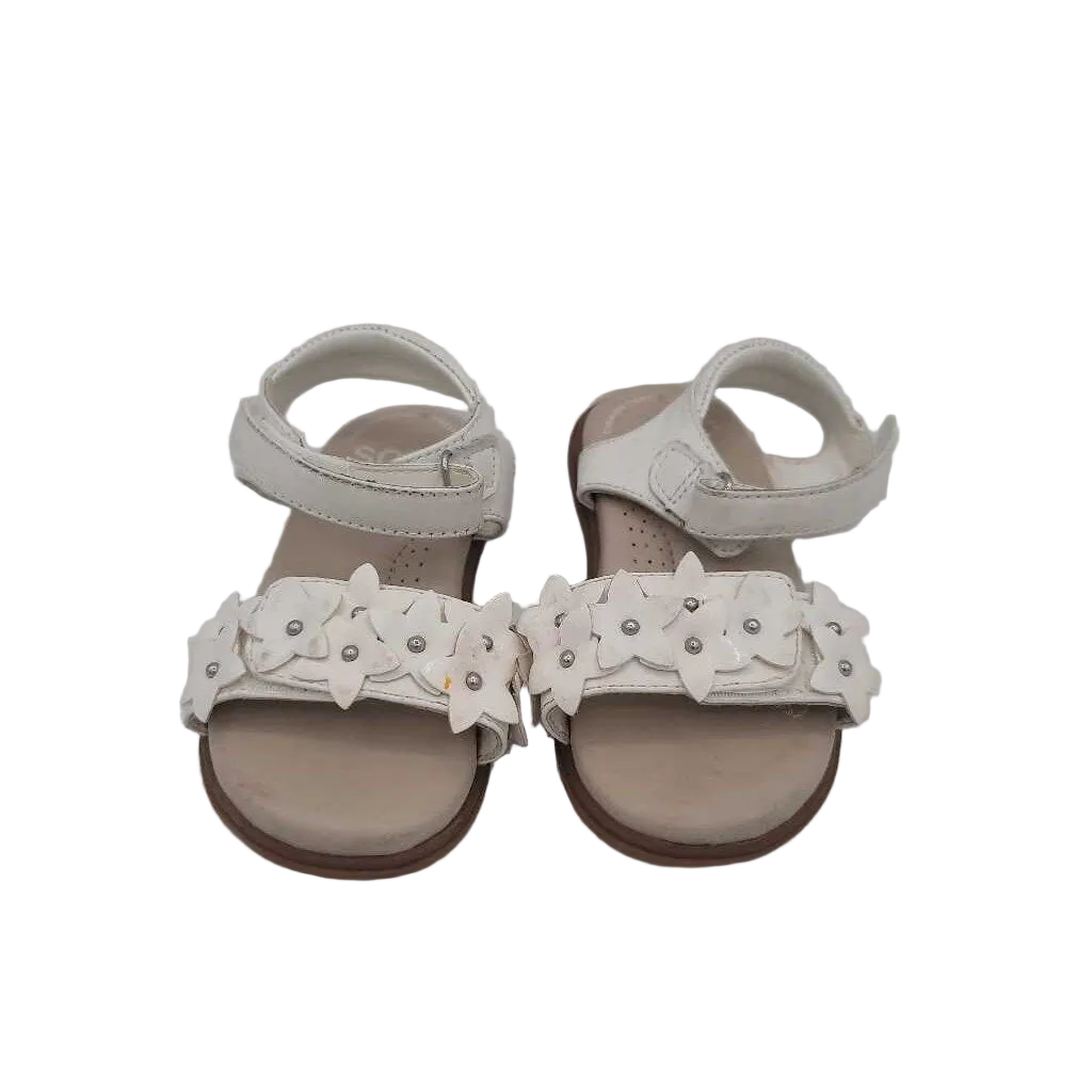 Strap Sandals/Velcro