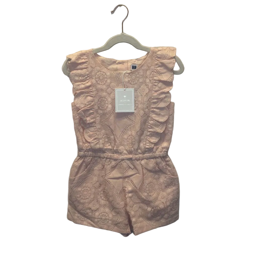 Sleeveless Romper/Lace