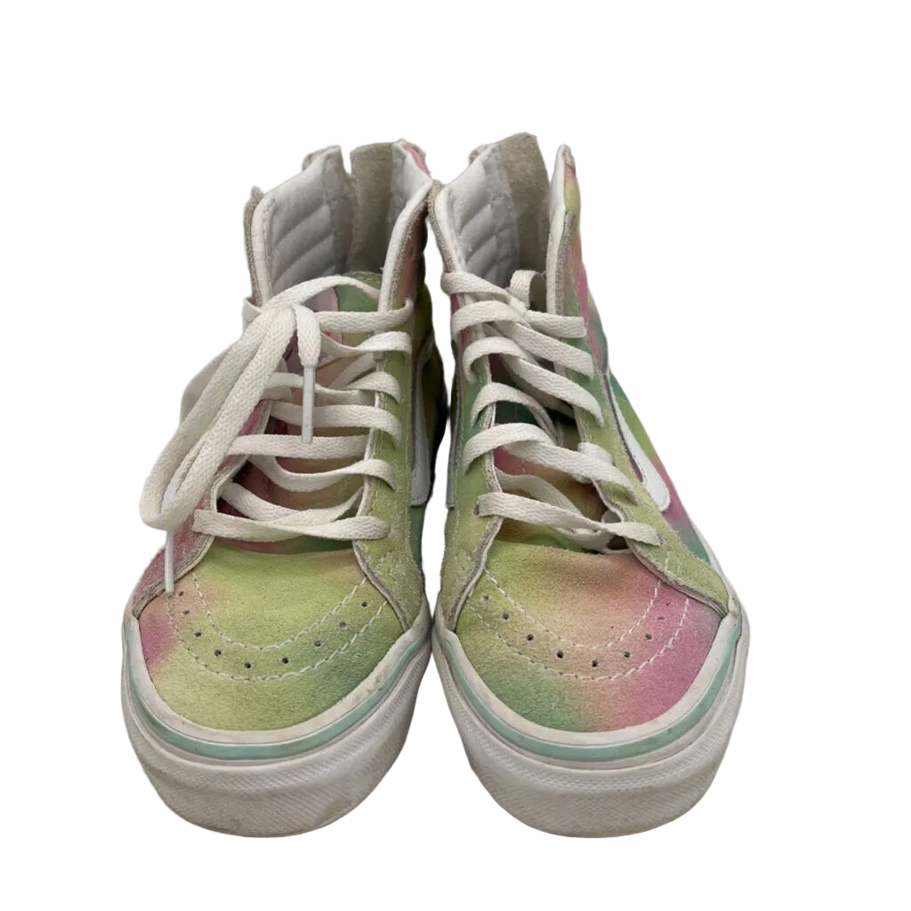 High Top Sneakers/Lace & Zipper
