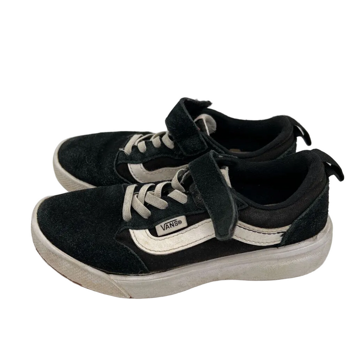 Velcro Sneakers / White Stripe