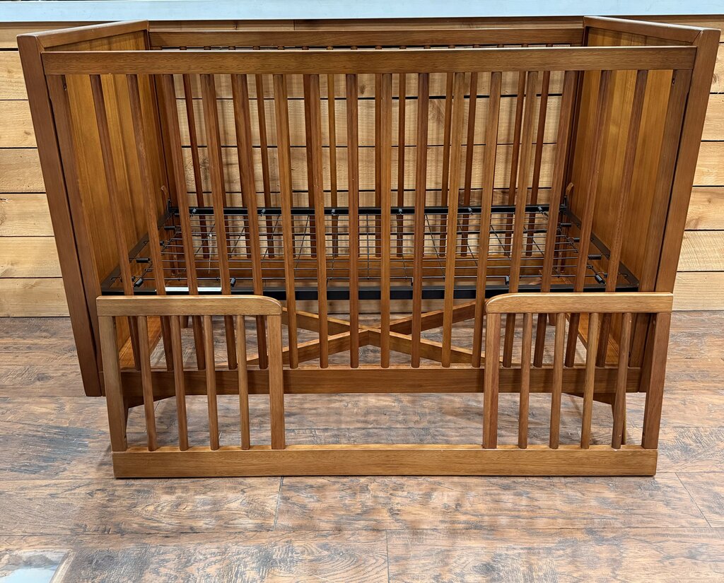 Pottery Barn Mid-Century Convertible Crib