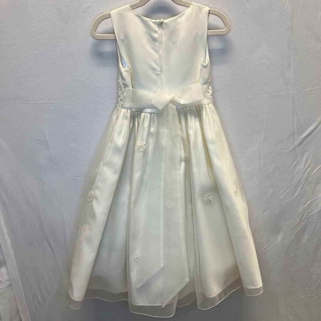 American Princess Dress / Floral Embroidery