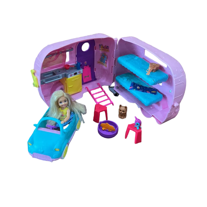 Barbie Club Chelsea Camper & Car