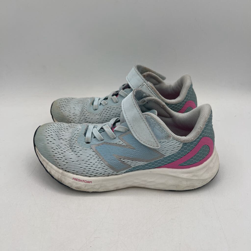 Sneakers / Elastic Laces