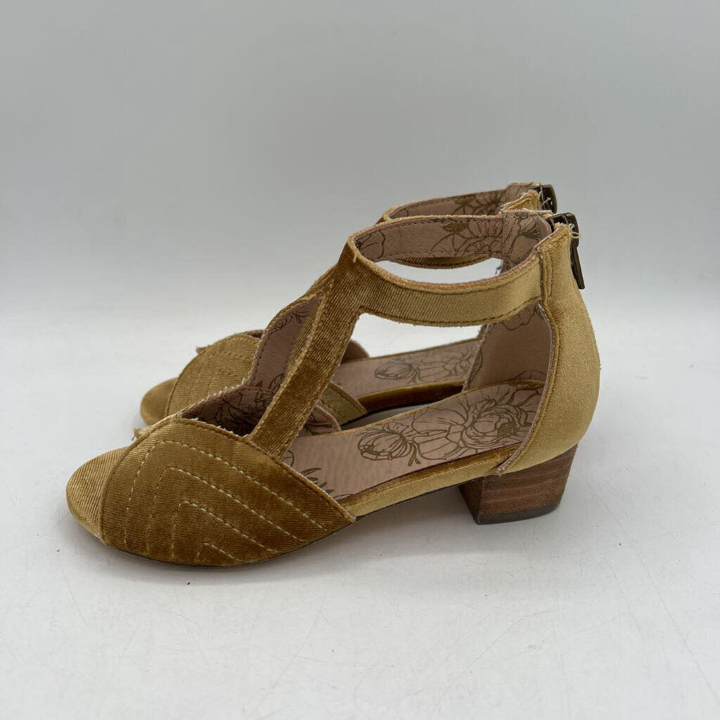 Platform Wedge / Ankle Strap
