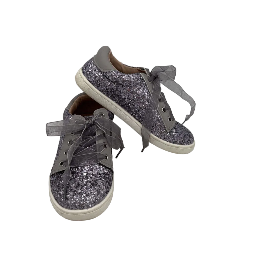 Lace Up Sneakers / Glitter