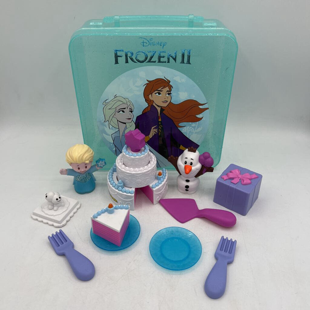 Disney Princess Elsa Birthday Cake & Friends