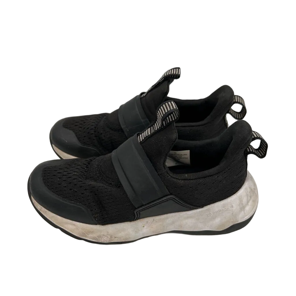 Slip on Tennis Shoes/Elastic Strap