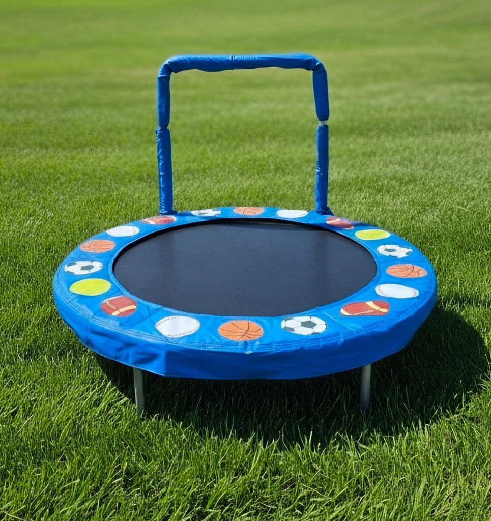 4-Foot Trampoline / Sport Balls / 55-75lb