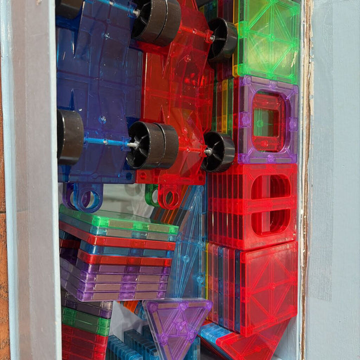Magnetic Tiles