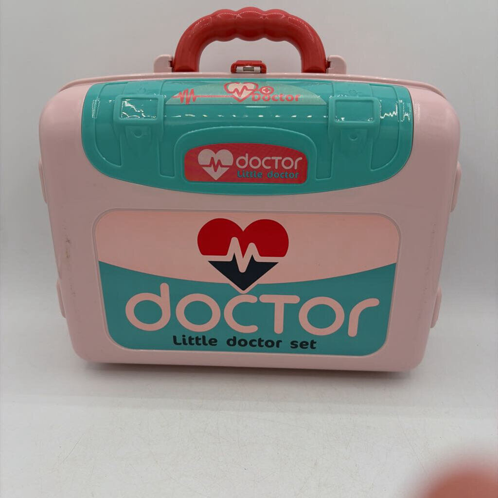 Doctor Pretend Playset/Becomes Station