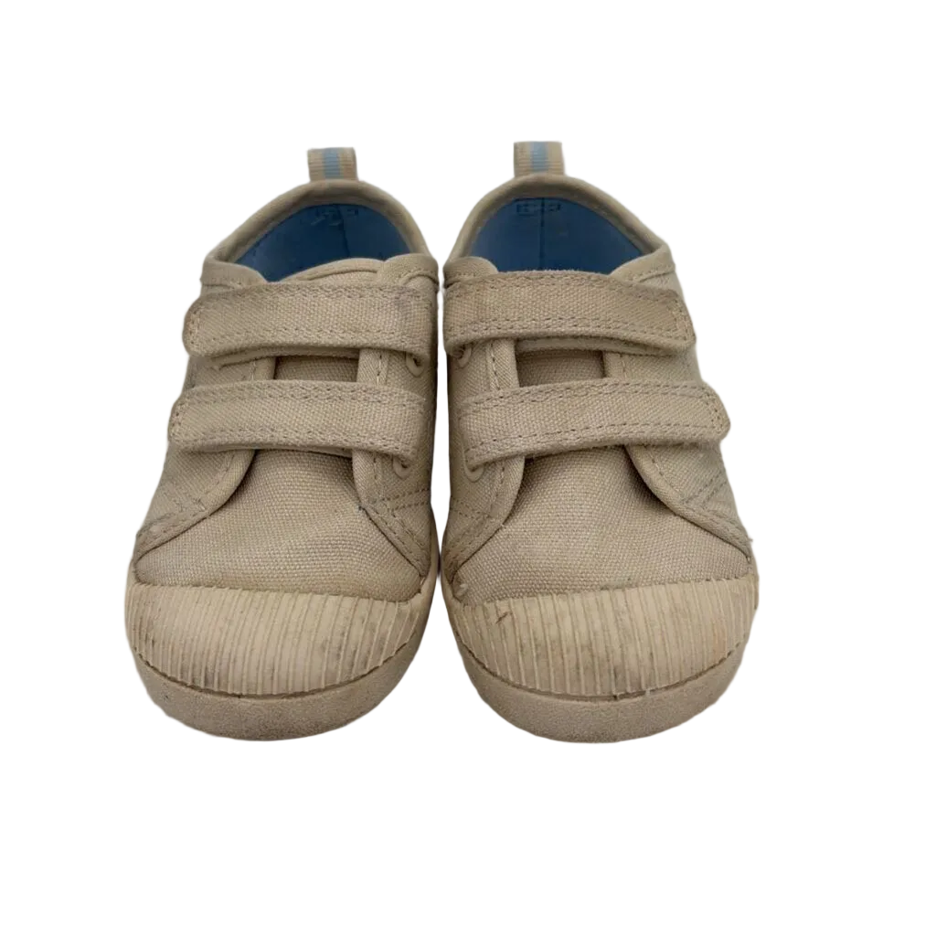 Canvas Tennis Shoes/Velcro Straps