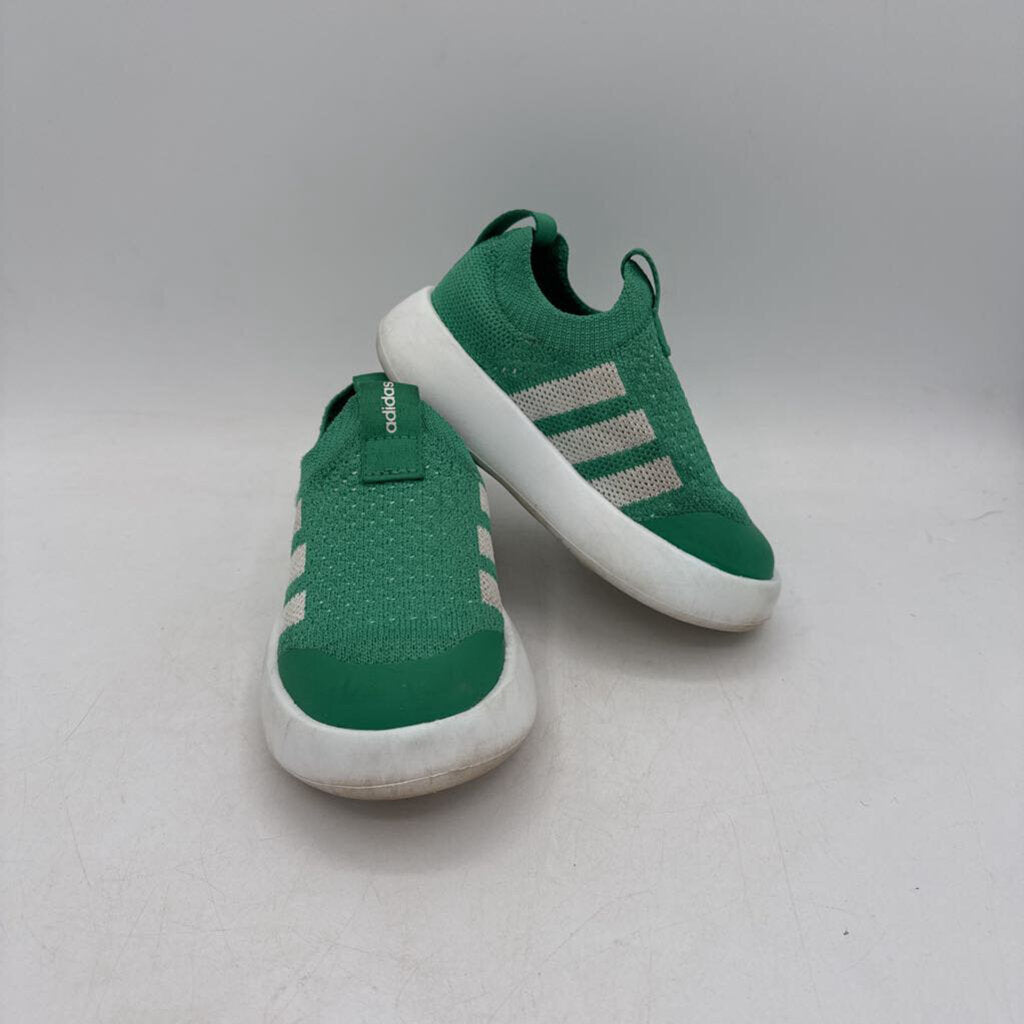 Slip on Sneakers/No Laces