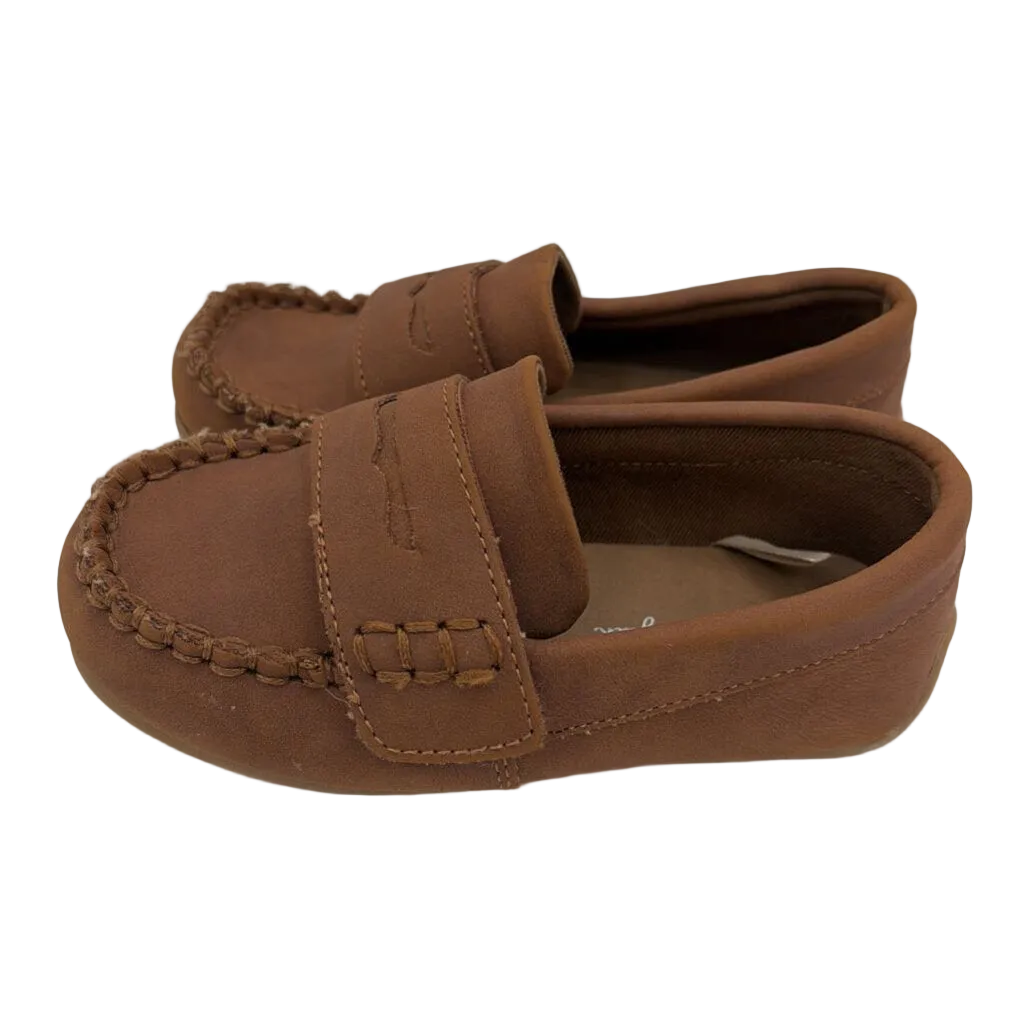 Slip on Loafers/ Velcro