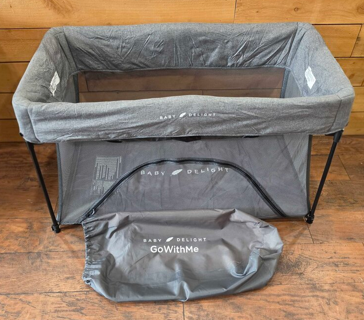 Nod Deluxe Portable Travel Crib