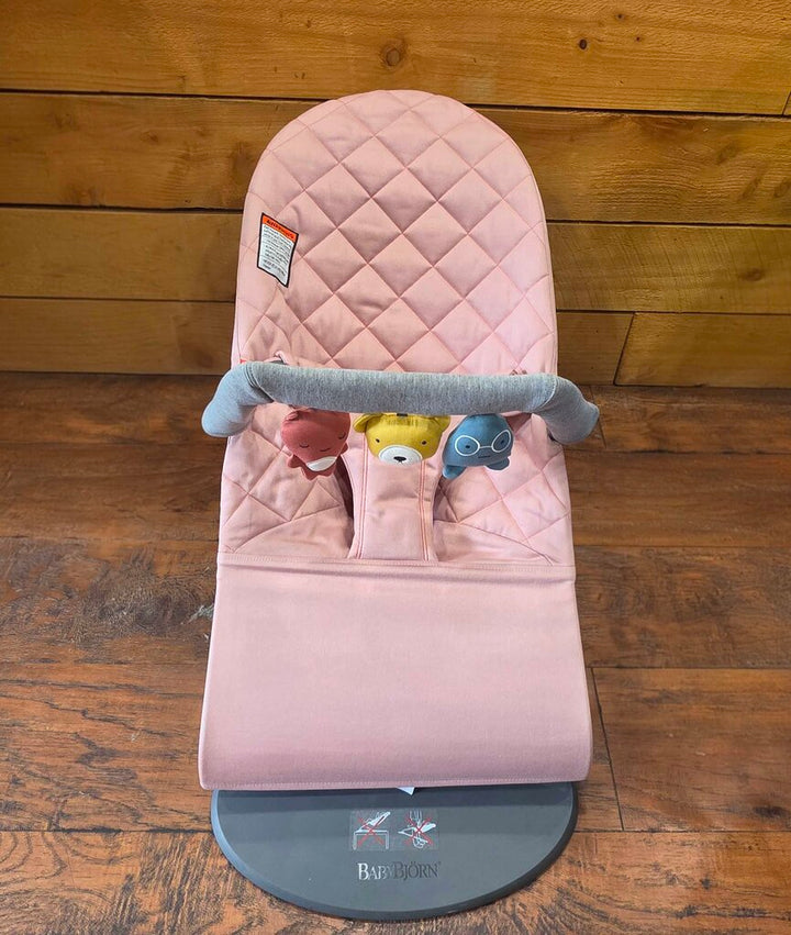 Bouncer Bliss, Quilted Cotton with Toy Bar