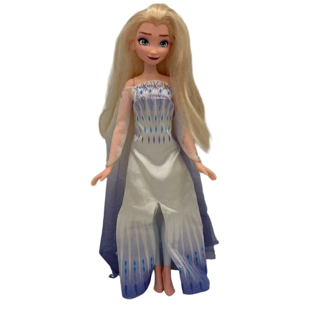 Elsa Barbie Doll: Frozen II