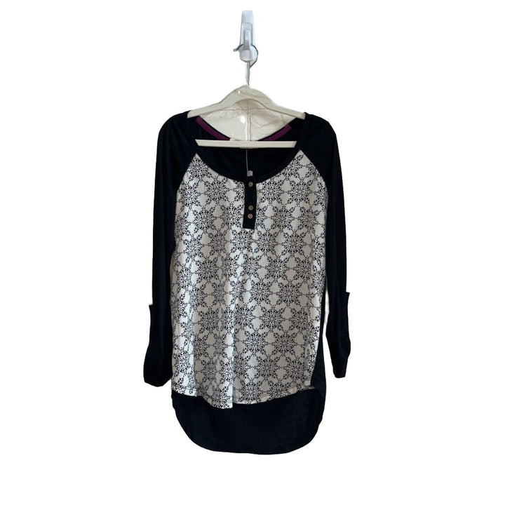 LS Blouse - Flora Lace Pattern