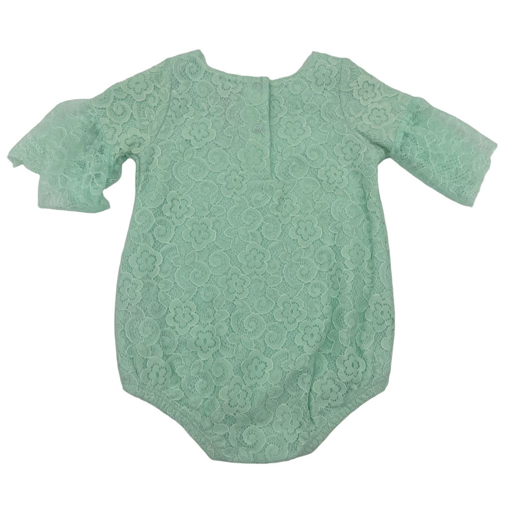 Lace Top w/ Bell Sleeves