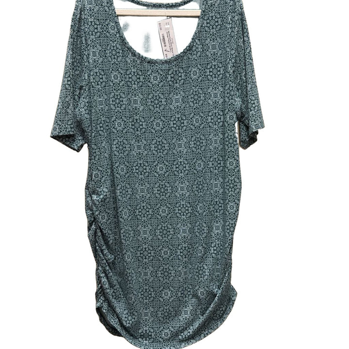 Short Sleeve Top - Design Pattern