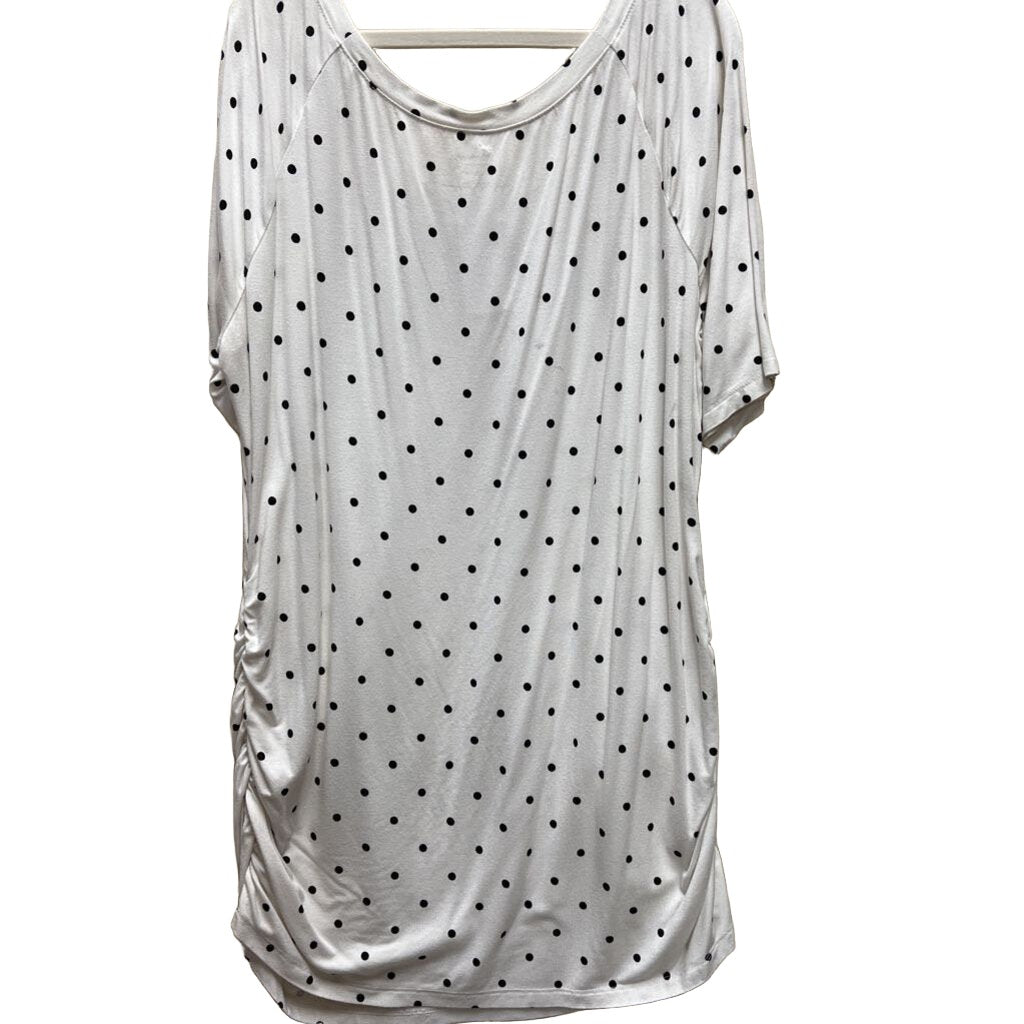 Short Sleeve Knit Top - Polka Dots