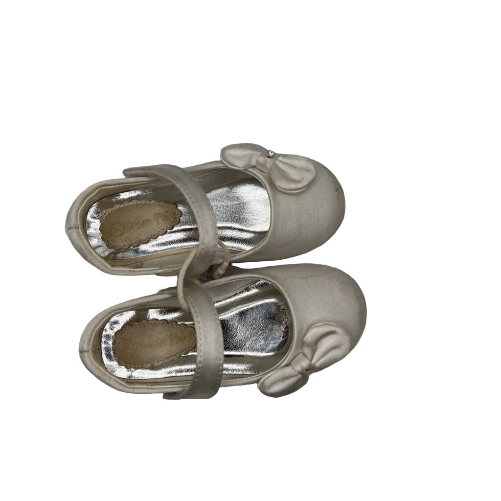 Satin Mary Janes w/Bow