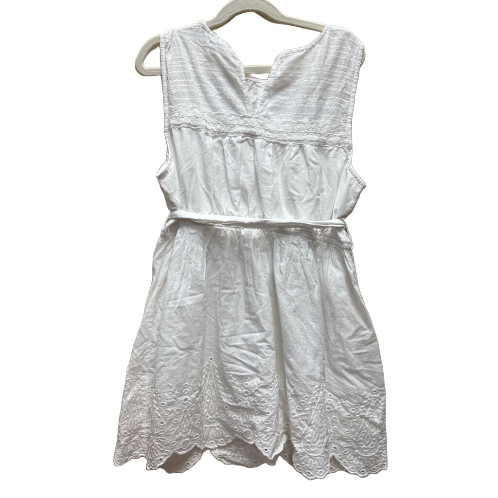 Sleeveless Tie Waist Shirt